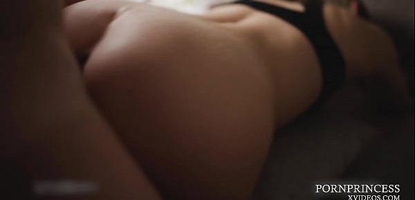 Fit Teen Romantic Sex with Huge Cumshot